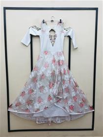 Gown for women 5555:08 designer gown